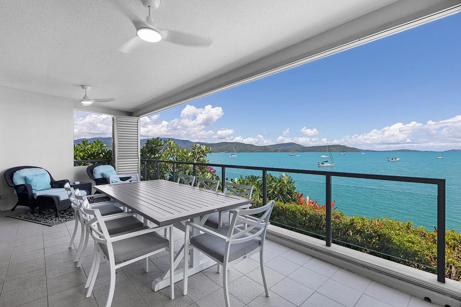 Peninsula Airlie Beach Exterior photo